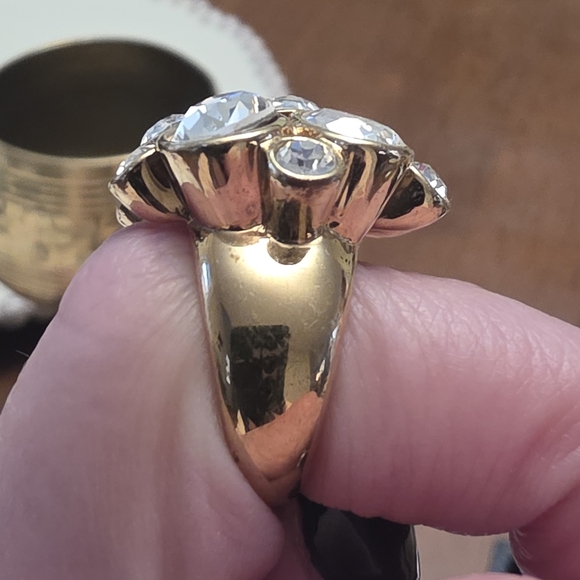 Vintage Cluster Dome Style Ring With Old Mine Style Faceted Stones - Picture 5 of 16